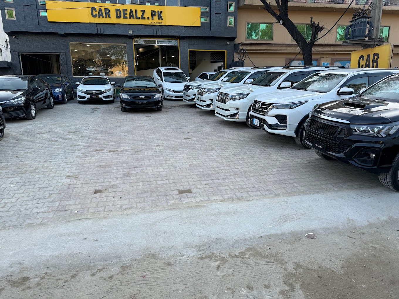 Car Dealz Pk