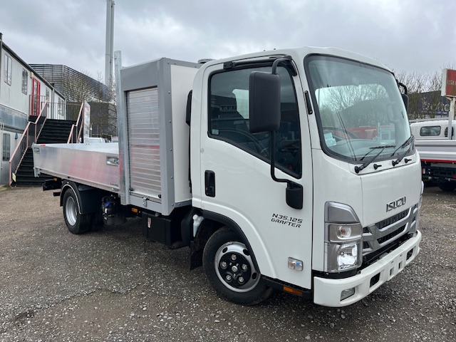 ISUZU N35.125(T) 6D UTILITRUCK