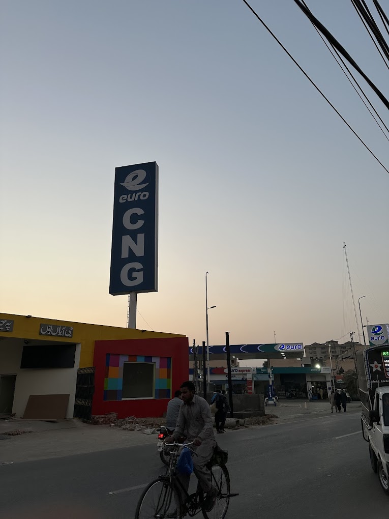 Euro-18 Fuel Station