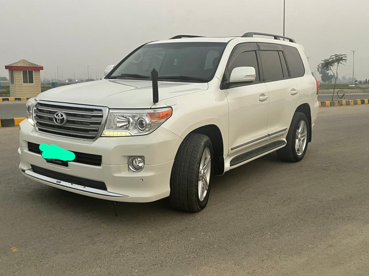 Azaan Tour&#8217;s Rent A Car