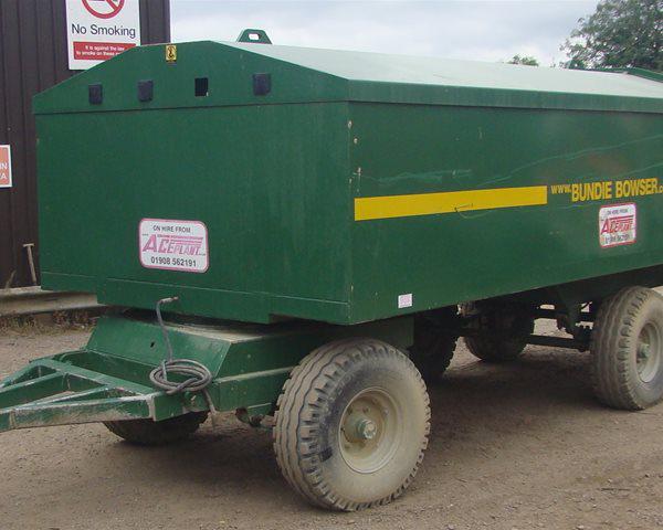 11250L SITE TOW BUNDIE FUEL BOWSER