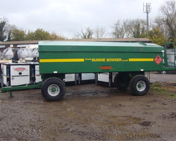 6750L SITE TOW BUNDIE FUEL BOWSER