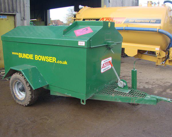 2250L SITE TOW BUNDIE FUEL BOWSER