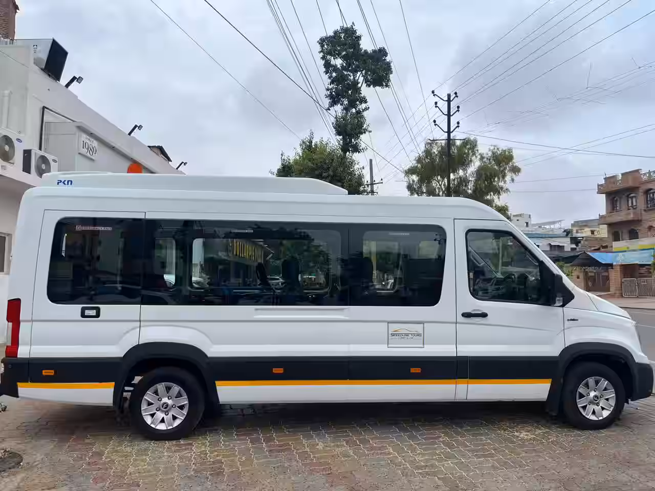 Speedline Tours